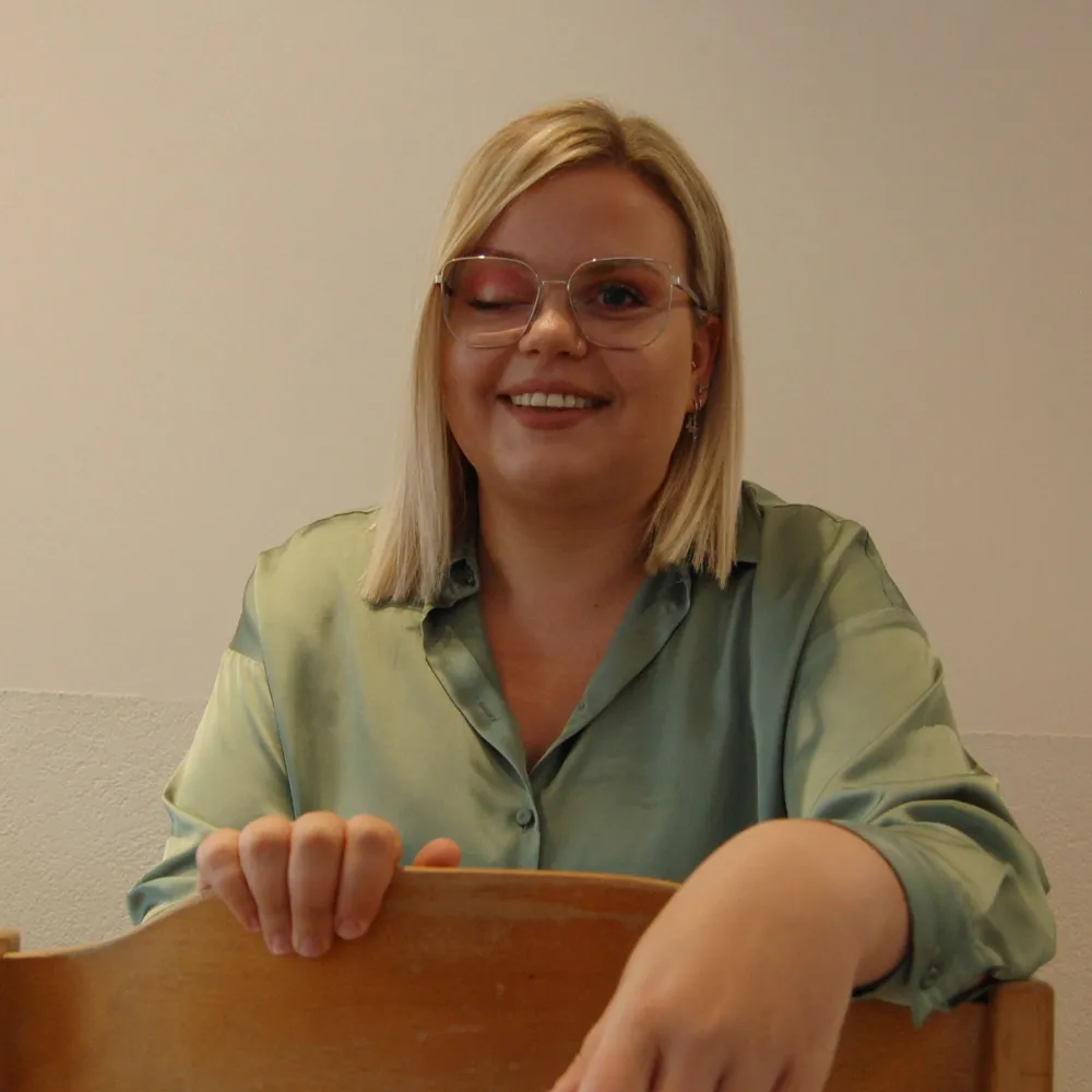 Davina Davina